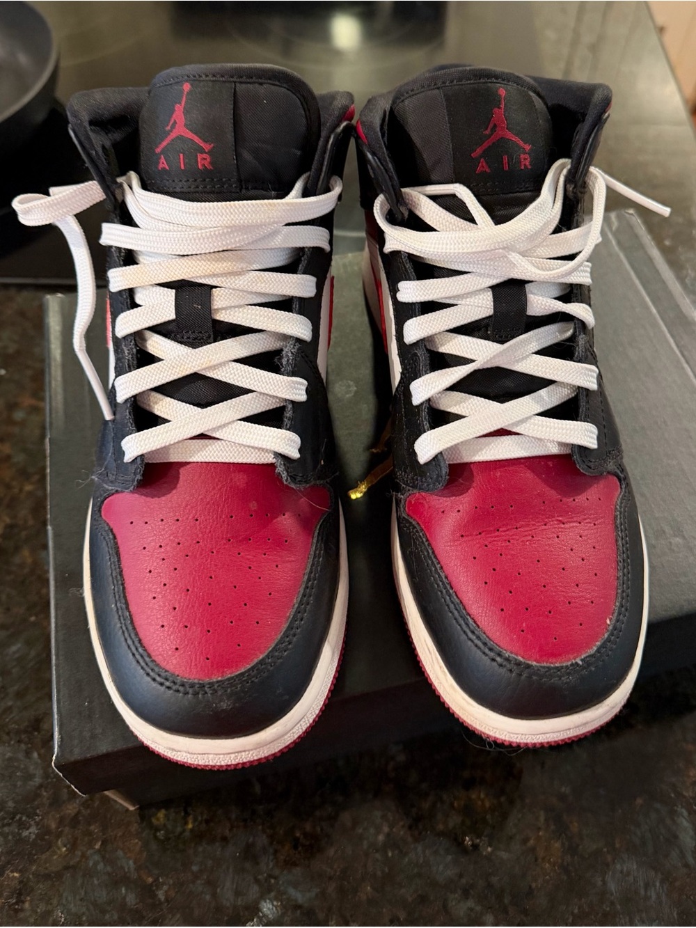 Nike Jordan Black, Red & White High-Top Basketball Sneakers NEW